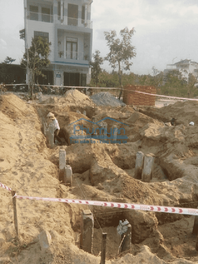 Xay nha tron goi 28 cp